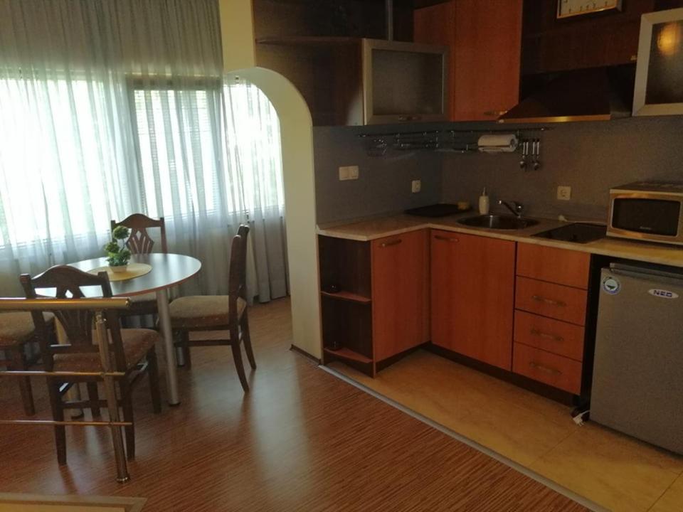 Хотел Омега Stara Zagora Buitenkant foto