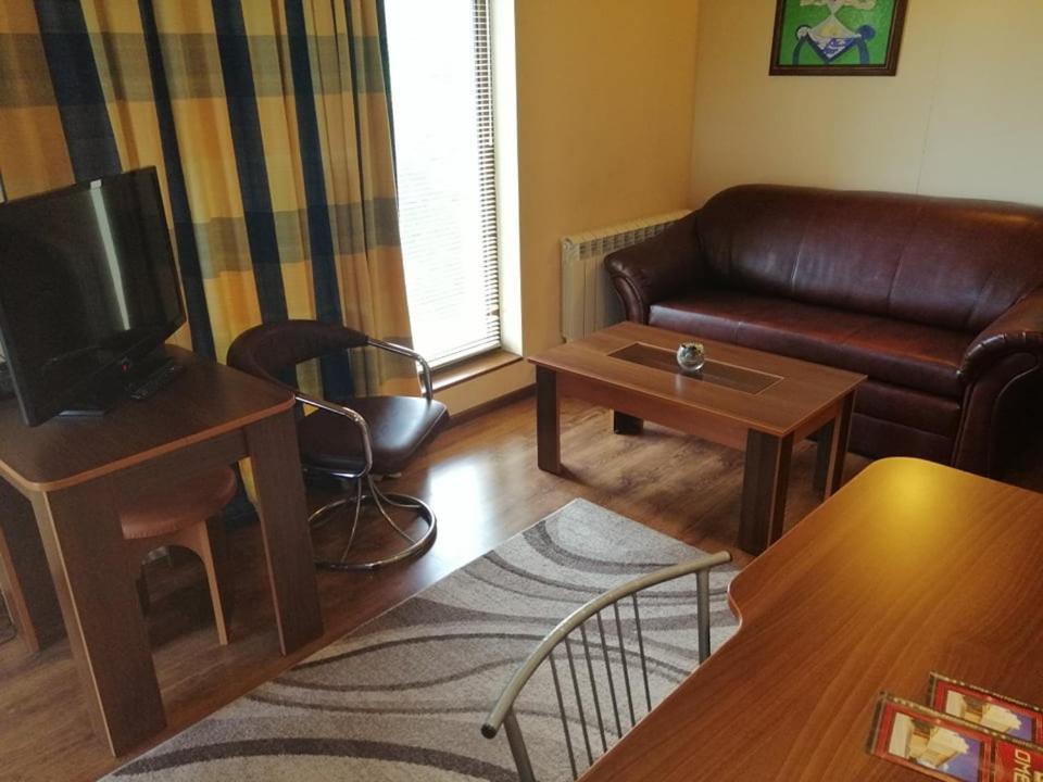 Хотел Омега Stara Zagora Buitenkant foto